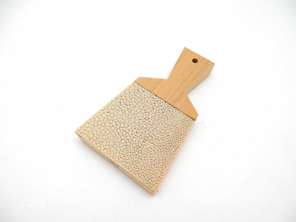 Japanese Grater with Shark Skin for Wasabi [Middle]